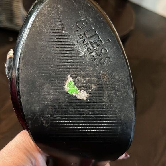 Guess sandals / Size 8 - Picture 7 of 15